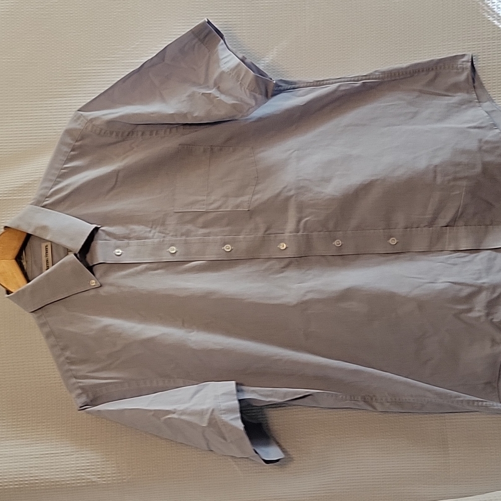 Meeting Street Short Sleeve Button Down Shirt